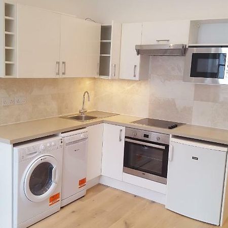 Luxury One Bed Apartment Next To Hyde Park Лондон Екстериор снимка